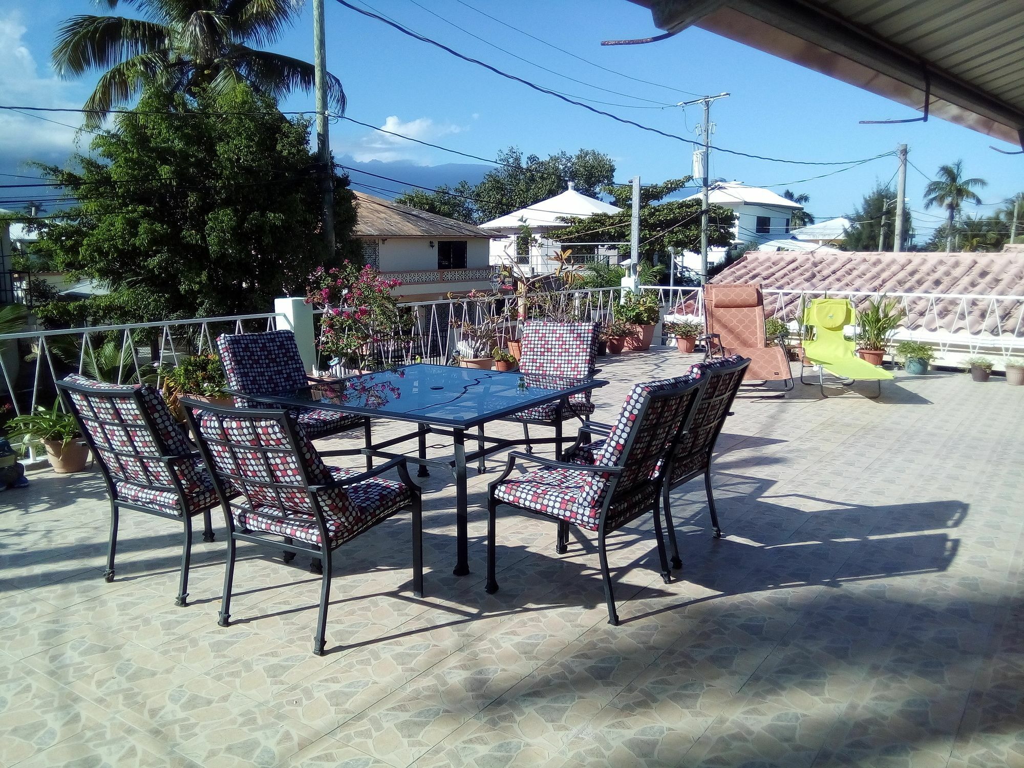 The Red Hut Inn Ciudad de Belice Exterior foto